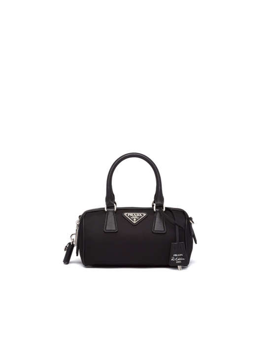 Prada Prada Re-edition 2005 Re-nylon Handbag Black | 1570SHPTX